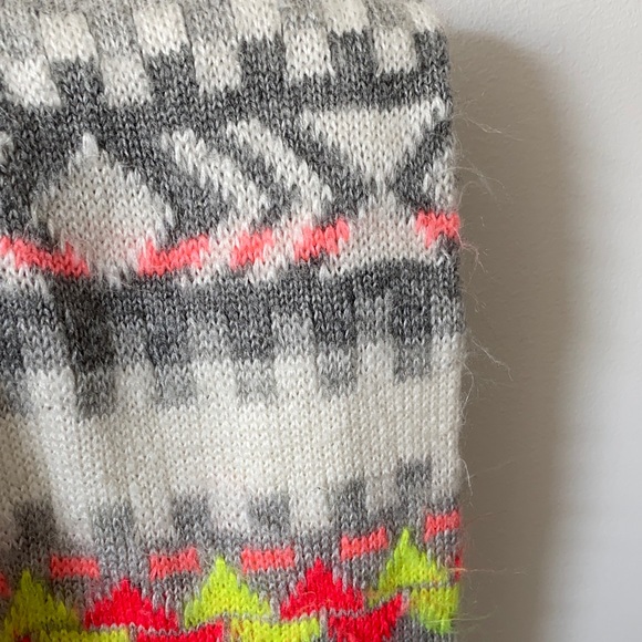 AE neon tribal print scarf / infinity / colourful - Picture 3 of 4